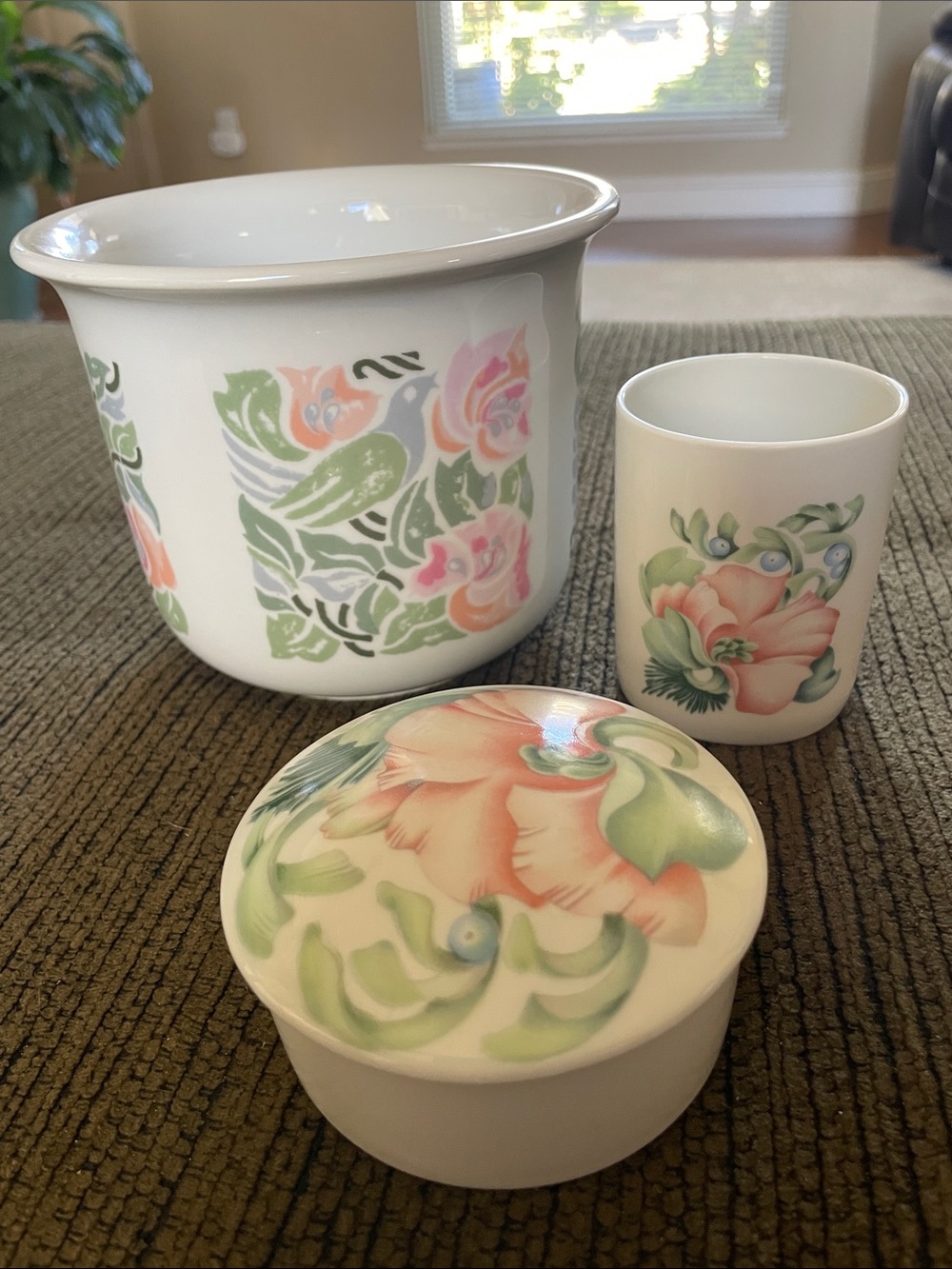 Vintage cacharel Porcelain Set made for ANISE ANISE. Pink floral design.